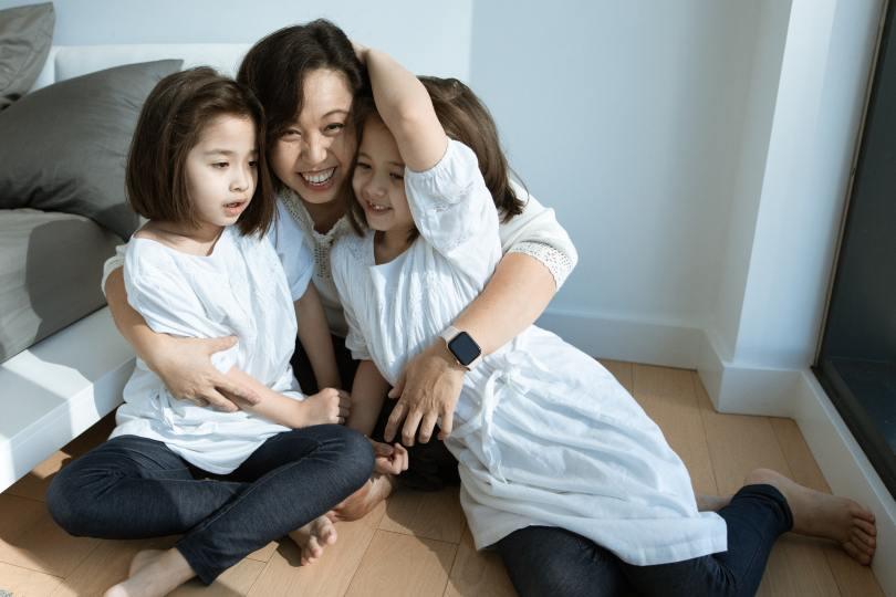 别被“好妈妈”的形象绑架!偶尔有负能量很正常,接受人人都会有的低潮期 内容图1 女神网-大潮社TV实时追踪属于女人新资讯的综合网站! 别被“好妈妈”的形象绑架!偶尔有负能量很正常,接受人人都会有的低潮期 愈心灵 图1张