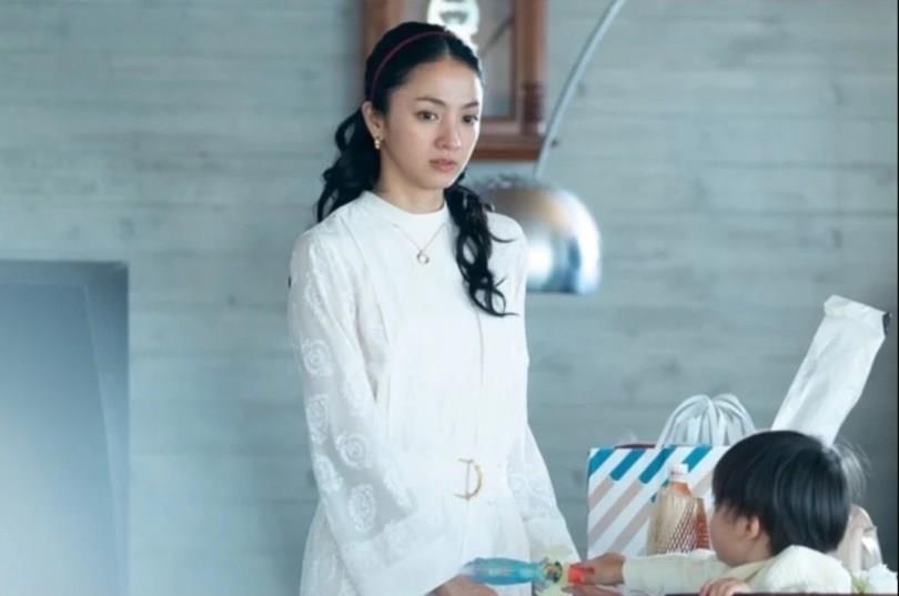 《First Love 初恋》写给妈妈们的情书:选择离婚,并不代表你的人生就到此为止! 内容图1 女神网-大潮社TV实时追踪属于女人新资讯的综合网站! 《First Love 初恋》写给妈妈们的情书:选择离婚,并不代表你的人生就到此为止! 愈心灵 图1张