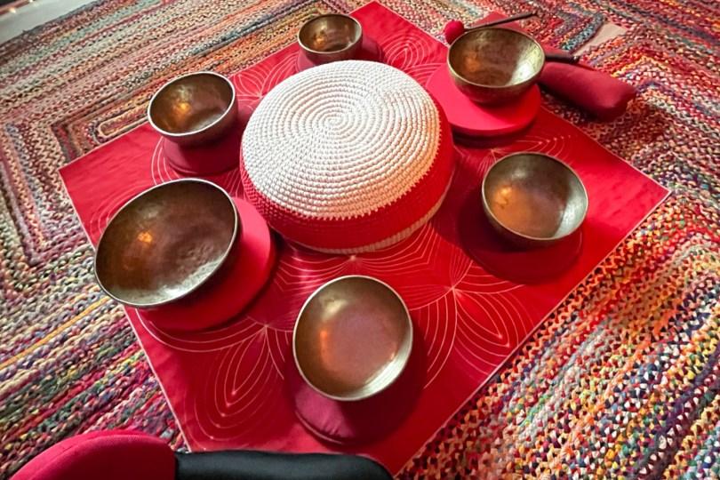 催眠疗愈师 Avy 专访:听见“内在小孩”的声音与自己和解 内容图1 女神网-大潮社TV实时追踪属于女人新资讯的综合网站! 催眠疗愈师 Avy 专访:听见“内在小孩”的声音与自己和解 愈心灵 图1张