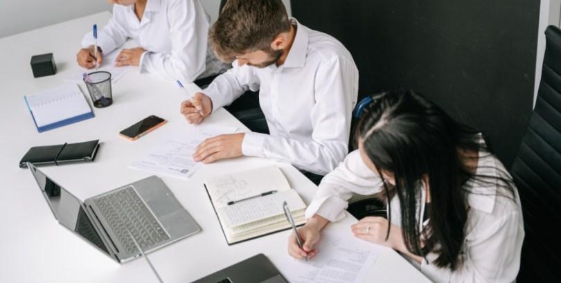 每日练习“丰盛心灵写作”疗愈身心灵:那些你以为自己不知道的感受都藏在潜意识中! 内容图1 女神网-大潮社TV实时追踪属于女人新资讯的综合网站! 每日练习“丰盛心灵写作”疗愈身心灵:那些你以为自己不知道的感受都藏在潜意识中! 愈心灵 图1张