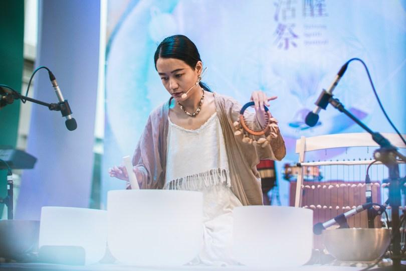 【Healing】所有疗愈都来自你的身体!颂钵音疗师 Ashley:“相信内在力量,答案往往就在我们心里。” 内容图5 女神网-大潮社TV实时追踪属于女人新资讯的综合网站! 【Healing】所有疗愈都来自你的身体!颂钵音疗师 Ashley:“相信内在力量,答案往往就在我们心里。” 愈心灵 图5张