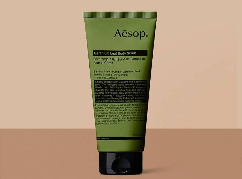 从头到脚的“去角质”计划:沁凉酷夏水女孩到来,向老废角质说掰掰 内容图5 女神网-大潮社TV实时追踪属于女人新资讯的综合网站! 从头到脚的“去角质”计划:沁凉酷夏水女孩到来,向老废角质说掰掰 乐生活 图5张