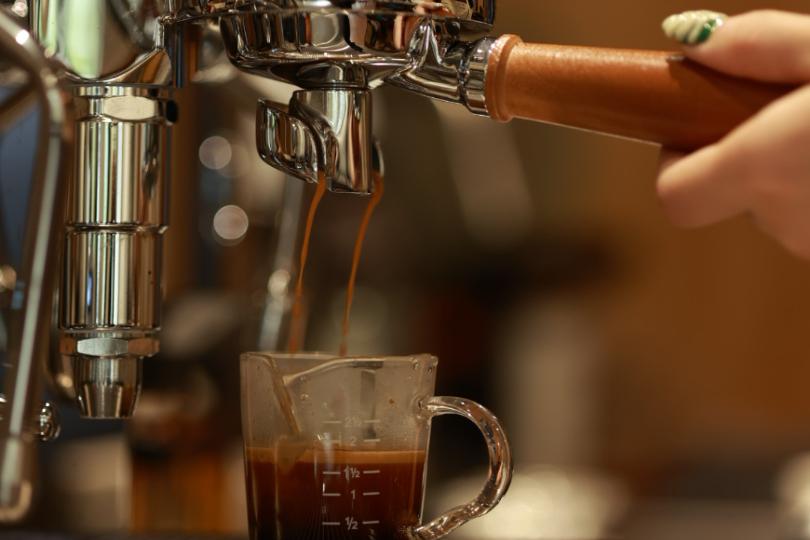 Take Your Time|百忙之中空出“三刻”享受人生,设计师出身的极简美学甜点店 内容图3 女神网-大潮社TV实时追踪属于女人新资讯的综合网站! Take Your Time|百忙之中空出“三刻”享受人生,设计师出身的极简美学甜点店 乐生活 图3张