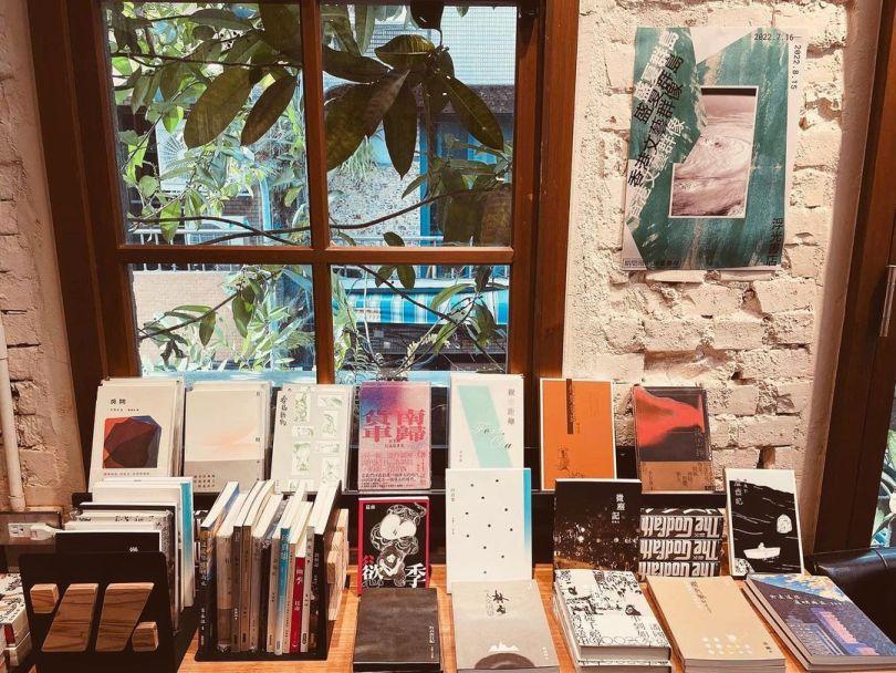 台北 6 家“独立”书店推荐|文青情侣的约会胜地,用文字将感情升温 内容图4 女神网-大潮社TV实时追踪属于女人新资讯的综合网站! 台北 6 家“独立”书店推荐|文青情侣的约会胜地,用文字将感情升温 乐生活 图4张