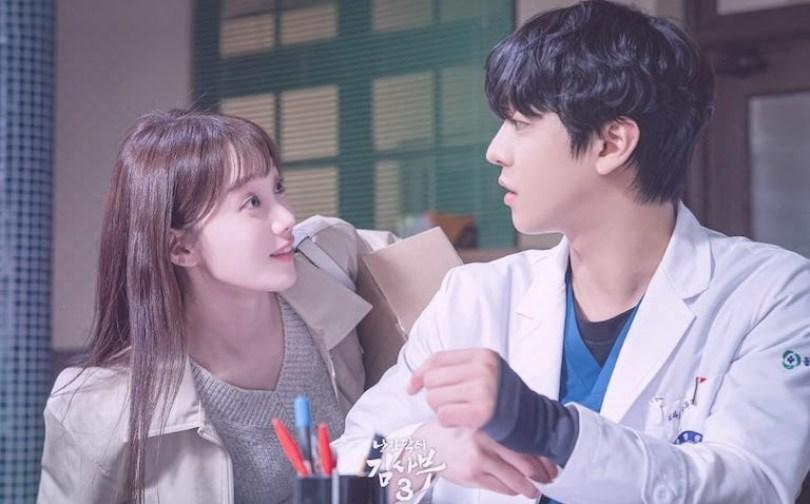 《理科生坠入情网,故尝试证明》用理性脑证明爱情,不一定是荒谬的 内容图1 女神网-大潮社TV实时追踪属于女人新资讯的综合网站! 《理科生坠入情网,故尝试证明》用理性脑证明爱情,不一定是荒谬的 品观点 图1张