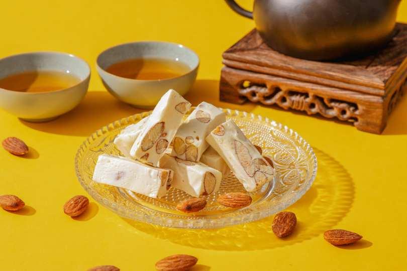 联翔饼店五大热门伴手礼,IG 爆红“冠军蛋黄酥”就在这! 内容图2 女神网-大潮社TV实时追踪属于女人新资讯的综合网站! 联翔饼店五大热门伴手礼,IG 爆红“冠军蛋黄酥”就在这! 乐生活 图2张