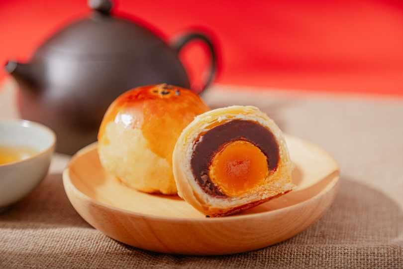 联翔饼店五大热门伴手礼,IG 爆红“冠军蛋黄酥”就在这! 内容图5 女神网-大潮社TV实时追踪属于女人新资讯的综合网站! 联翔饼店五大热门伴手礼,IG 爆红“冠军蛋黄酥”就在这! 乐生活 图5张