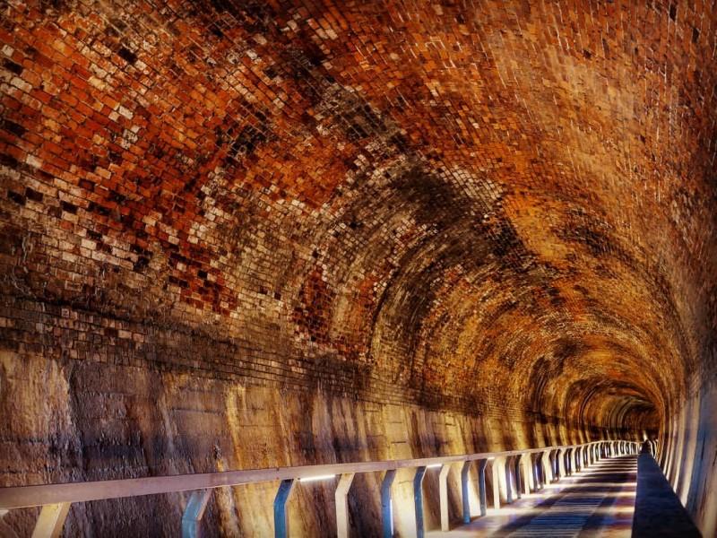 苗栗后龙景点 14 选!绝美海岸线、彩虹便利商店...等你来踩点 内容图4 女神网-大潮社TV实时追踪属于女人新资讯的综合网站! 苗栗后龙景点 14 选!绝美海岸线、彩虹便利商店...等你来踩点 乐生活 图4张