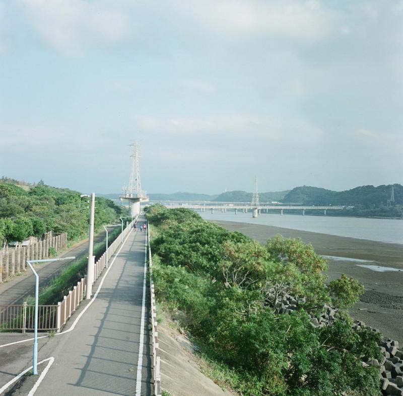 苗栗后龙景点 14 选!绝美海岸线、彩虹便利商店...等你来踩点 内容图14 女神网-大潮社TV实时追踪属于女人新资讯的综合网站! 苗栗后龙景点 14 选!绝美海岸线、彩虹便利商店...等你来踩点 乐生活 图14张