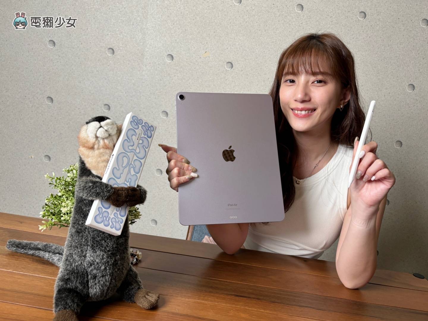 开箱｜只有 Apple Pencil Pro 做得到？双指按压、无限取消、触觉回馈、寻找、侧转 五个新功能一次告诉你
