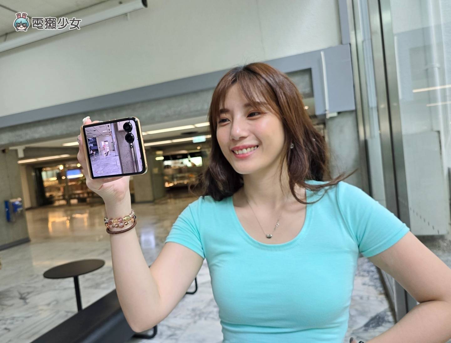 折叠手机 motorola razr 50|50 Ultra 上手开箱:白天人像、景色、食物、情境实拍一次看 折叠手机 motorola razr 50|50 Ultra 上手开箱:白天人像、景色、食物、情境实拍一次看