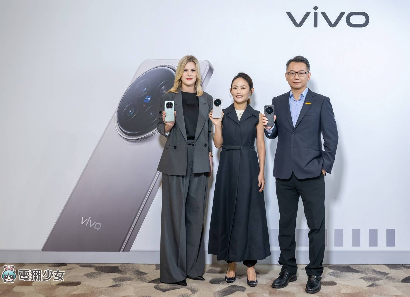 vivo X200 系列登场!全球首发联发科天玑 9400 处理器双冠旗舰新机! vivo X200 系列登场!全球首发联发科天玑 9400 处理器双冠旗舰新机!