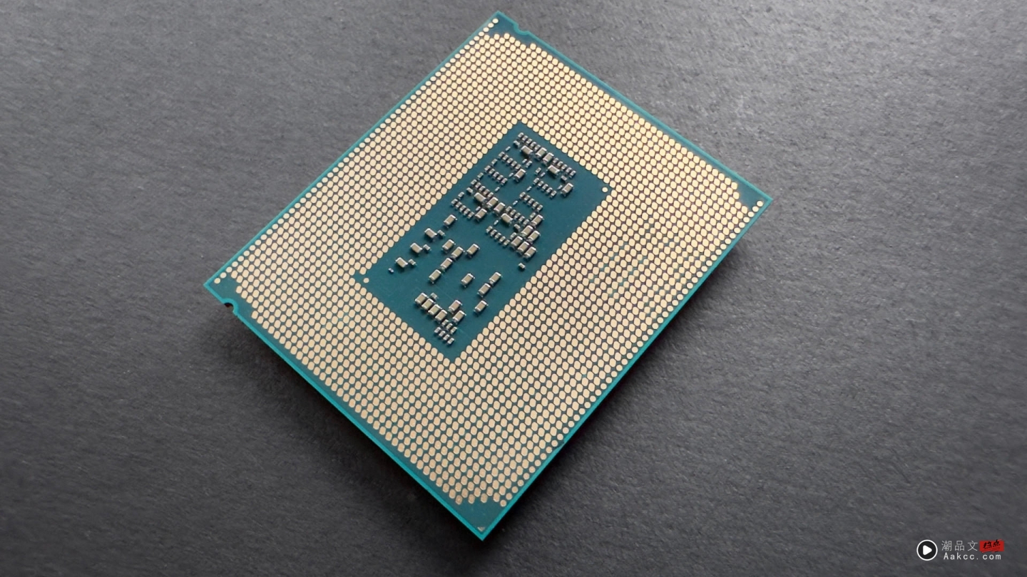 Intel Core Ultra 7 处理器中国台湾大降价!搭主机板最低价 NT$7,200 强势对决 AMD Ryzen? Intel Core Ultra 7 处理器中国台湾大降价!搭主机板最低价 NT$7,200 强势对决 AMD Ryzen?