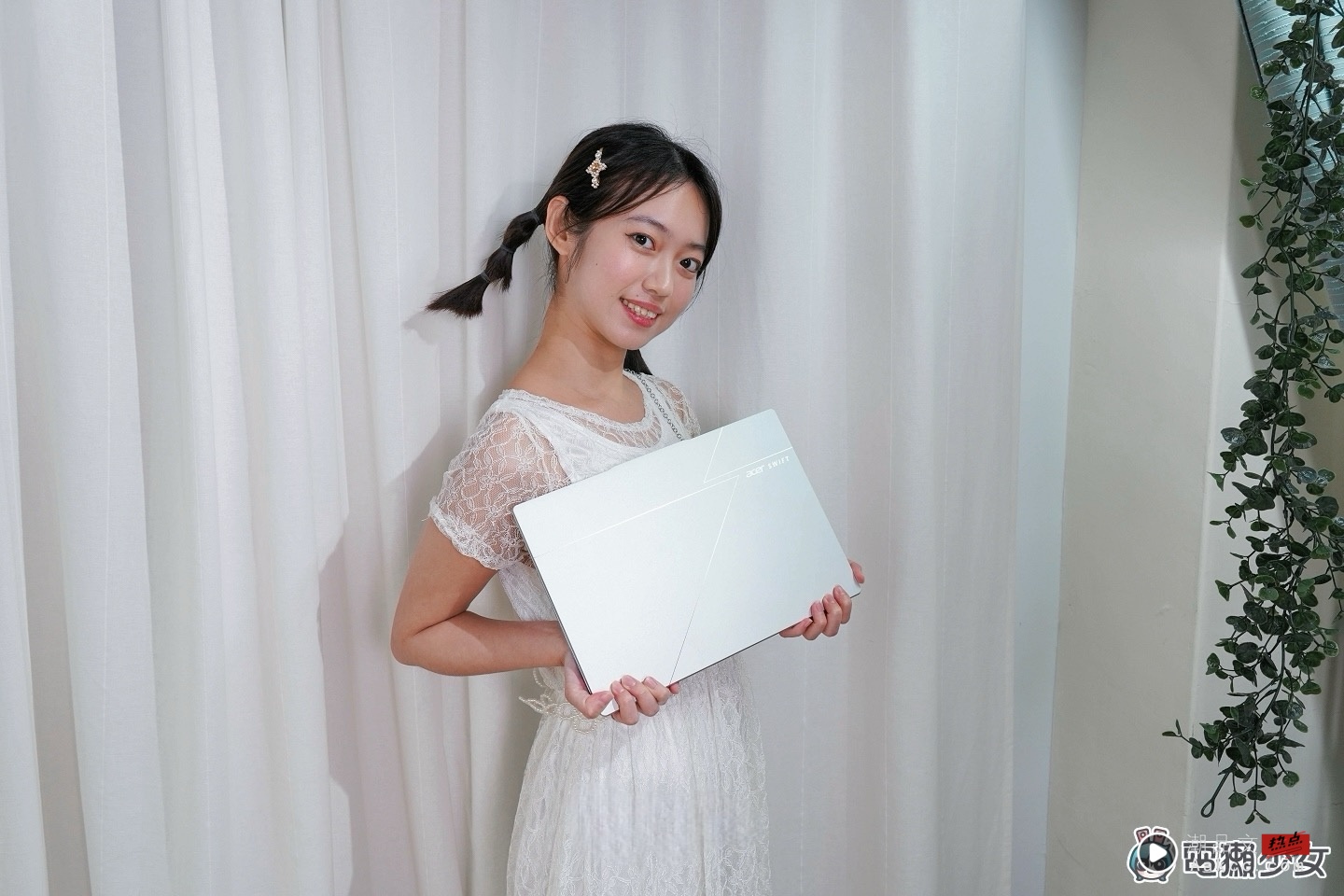 【开箱】Acer Swift Go 14 开箱:轻巧、高效、AI 功能到位的全能笔电 【开箱】Acer Swift Go 14 开箱:轻巧、高效、AI 功能到位的全能笔电