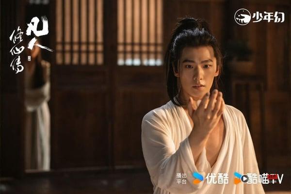 杨洋终于不油了!《凡人修仙传》开播冲出好评,“这位”中国台湾演员演技封神全网盛赞 内容图8 新潮社-实时最新热点娱乐时尚美妆等新闻资讯网站! 杨洋《凡人修仙传》开播评价