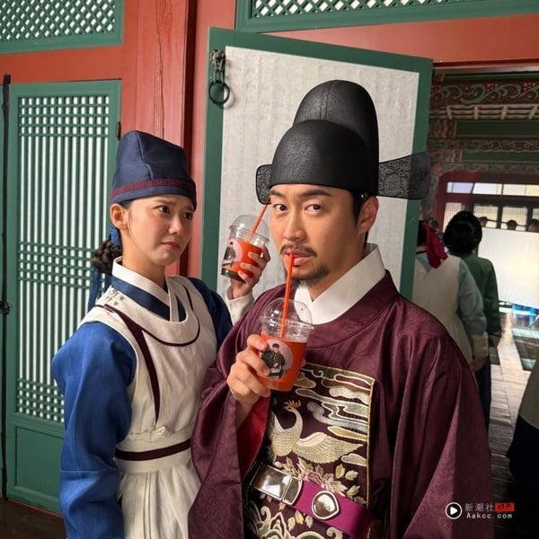 《暴君的厨师》7大幕后故事:李彩玟在剧组狂练肌肉,润娥吃“鹿肉”引发争议? 内容图4 新潮社-实时最新热点娱乐时尚美妆等新闻资讯网站! 《暴君的厨师》7大幕后故事:李彩玟在剧组狂练肌肉,润娥吃“鹿肉”引发争议?