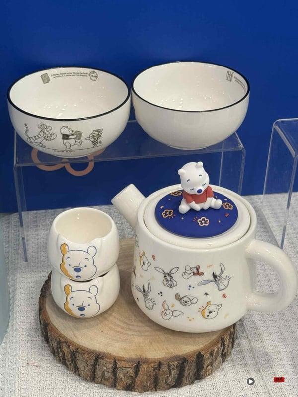 7-11“小熊维尼白色森活”集点!小熊维尼星夜幽灵盲盒、居家外出、3C等60款周边一次看 内容图12 新潮社-实时最新热点娱乐时尚美妆等新闻资讯网站! 7-11“小熊维尼白色森活”集点!小熊维尼星夜幽灵盲盒、居家外出、3C等60款周边一次看