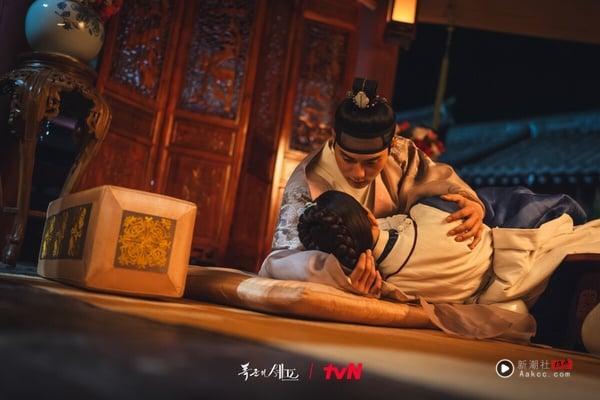 5部“撑过开头就好看”韩剧!《暴君的厨师》越追越精彩,全智贤《暴风圈》第3集超好看 内容图5 新潮社-实时最新热点娱乐时尚美妆等新闻资讯网站! 5部“撑过开头就好看”韩剧!《暴君的厨师》越追越精彩,全智贤《暴风圈》第3集超好看