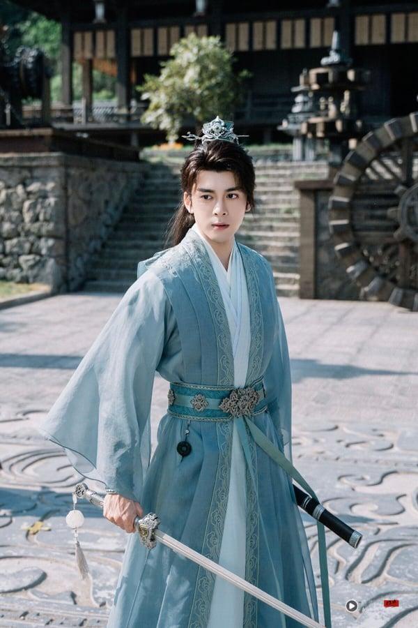 网评“最浪费知名小说IP”电视剧男星TOP10!《凡人修仙传》杨洋第2,冠军被酸是IP粉碎机 内容图9 新潮社-实时最新热点娱乐时尚美妆等新闻资讯网站! 曾舜晞和张新成的状况有点像,一样是外型、演技形象很好的好感演员。曾舜晞近年也主演很多热门小说改编剧,其中《终极笔记》、《倚天屠龙记》是顶级大IP,另外也有《云秀行》、《七夜雪》、《莲花楼》、《说英雄谁是英雄》等热门小说改编电视剧。