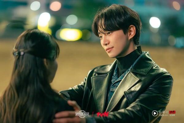 爱上就超黏人的星座TOP5!恋爱后最容易“离不开你”的星座排行:金牛、狮子上榜超真实 内容图3 新潮社-实时最新热点娱乐时尚美妆等新闻资讯网站! 爱上就超黏人的星座TOP5!恋爱后最容易“离不开你”的星座排行:金牛、狮子上榜超真实