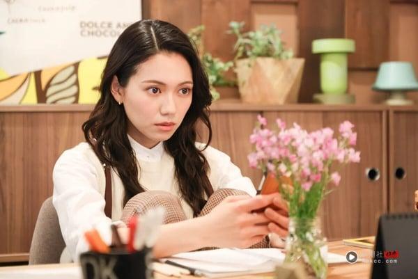 妆化得真好,差点没认出你⸺7种必须远离的“伪赞美”,阴阳怪气和这类话最消耗! 内容图5 新潮社-实时最新热点娱乐时尚美妆等新闻资讯网站! 妆化得真好,差点没认出你⸺7种必须远离的“伪赞美”:阴阳怪气和“这种”超常遇到!