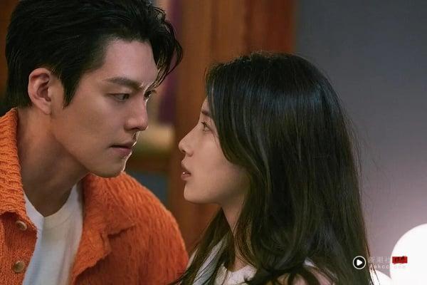 Netflix中国台湾人气排行榜TOP10!《浪漫匿名者》《台风商社》都输《许我耀眼》,冠军是它 内容图10 新潮社-实时最新热点娱乐时尚美妆等新闻资讯网站! Netflix中国台湾人气排行榜TOP10!《浪漫匿名者》《台风商社》都输《许我耀眼》,冠军是它