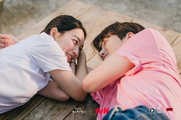 好看韩剧排行榜TOP10!《台风商社》《苦尽柑来》都输《宇宙Marry Me》第3,冠军确实神 内容图7 新潮社-实时最新热点娱乐时尚美妆等新闻资讯网站! 好看韩剧排行榜TOP10!《台风商社》《苦尽柑来》都输《宇宙Marry Me》第3,冠军确实神