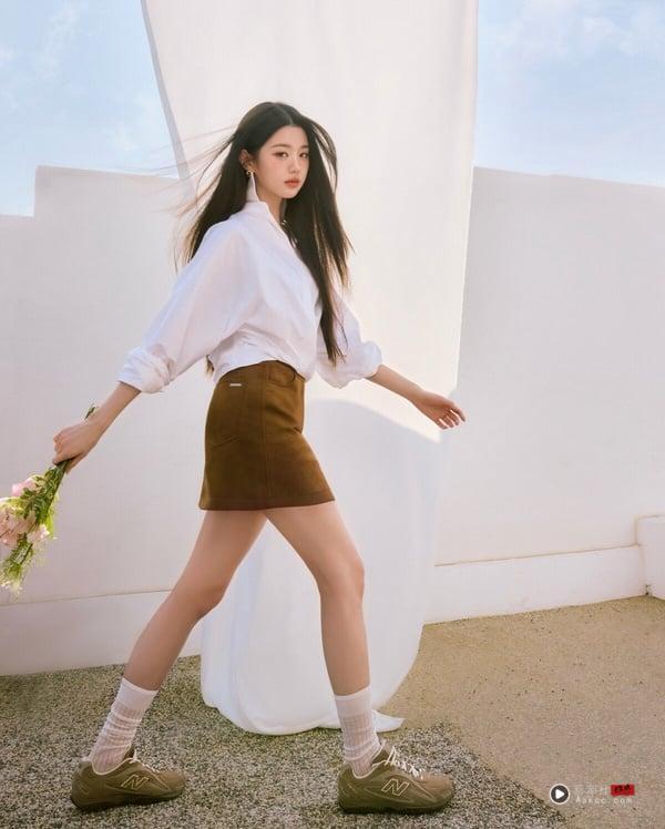 2025 入秋必备“棕色球鞋”推荐:MEOVV、张员瑛同款先锁定,PUMA Speedcat持续大火! 内容图9 新潮社-实时最新热点娱乐时尚美妆等新闻资讯网站! 2025棕色球鞋推荐:New Balance 204L,NT$3,880 (张员瑛同款)