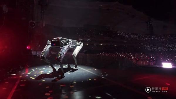 GD演唱会电影震撼上映!复刻巡演首场限定舞台,安可BIGBANG合体超催泪 内容图6 新潮社-实时最新热点娱乐时尚美妆等新闻资讯网站! GD演唱会电影震撼上映!复刻巡演首场限定舞台,安可BIGBANG合体超催泪