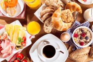 记忆力差、头晕目眩是生理期还是缺铁?补足维生素B12靠每天吃2颗蛋,有贫血症状必看!