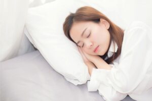 假日补眠是欠债还是还债?小心变胖、糖尿病、心脏病!