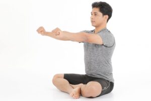 每天只花1分钟！神奇瑜珈手腕运动，秒改善前臂、手腕酸痛