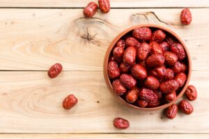 便秘不再来！中医师：除了补气血，红枣加当归这1味通肠胃效果翻倍