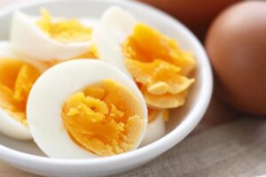 中年后体力愈来愈差?医师:不只补充蛋白质,饮食应该这样吃