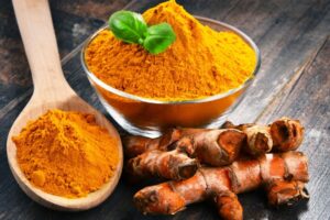 吃姜黄粉改善手脚冰冷，却牙龈出血、痔疮更严重？心脏科医师：小心药物交互作用