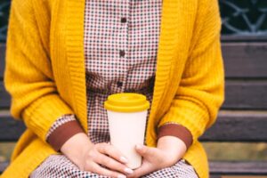 手脚冰冷，吃冷食物就拉肚子，是冷底体质害的？这3道解方，还能排解生理期不顺