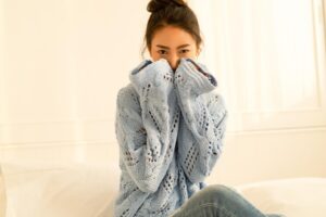 手脚冰冷、血液循环欠佳易感冒，白雁：试试这招赶走寒气，还能断开过敏体质