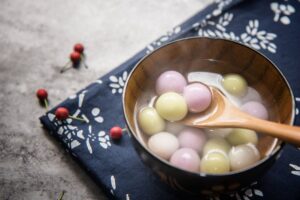 冬至大口吃汤圆 营养师：汤圆人不圆靠这招