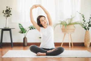 小腹竟然就这样不见了!掌握“在家运动也很有效”的技巧,远离肥胖、找回身体活动力