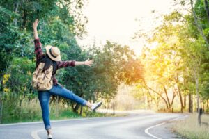 双脚无力走不动？中医师：吃中药能改善肌肉退化