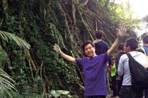 爬山、甩手、睡觉…李开复癌后重生,善用5招乐观抗癌