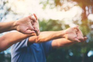 预防癌细胞增生！医师：多做3动作促排毒、缓解疲劳就是在防癌