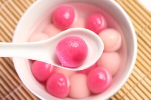 吃汤圆小心!“这些”红、白汤圆吃下肚,容易增加肝肾负担