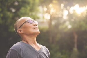 60岁被宣判肺癌第四期　他积极治疗维持生活品质