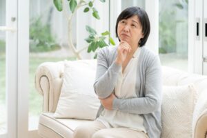 60多岁停经后出血，确诊子宫颈癌　妇产科医师：4症状提高警觉