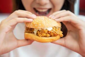 总是吃香喝辣？小心无声杀手“食道癌”