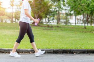 大便常黏在马桶小心罹“癌症”?湿热体质不调理,小心损害肠胃、酿发炎,致癌率增加