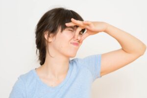 常放臭屁，是大肠癌症状？解析4种放屁前兆：出现“肿瘤阻塞”连环屁，小心是癌症后期