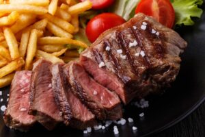 大肠癌可预防!少吃红肉、高脂肪食物,50岁后别忘了粪便潜血检查