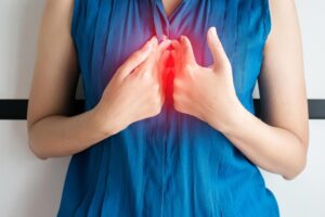 胃食道逆流20年，检查发现癌前病变　医师：3招保养远离食道癌